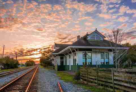 Cheapest Beach Towns To Live In Affordably Thrillist