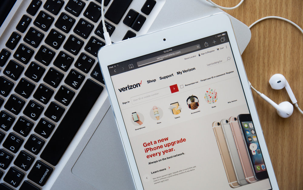 Verizon Unlimited Will Throw In a Free Smartphone With Your Data Plan