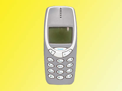 nokia is bringing back the nokia 3310 brick phone thrillist