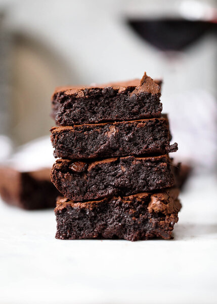 Red Wine Brownie Recipe That Will Make You Weak in the Knees - Thrillist