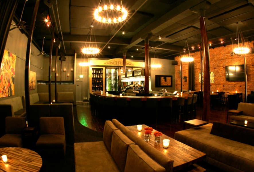 District Oakland - Wine & Whiskey Lounge near Downtown - Thrillist San ...