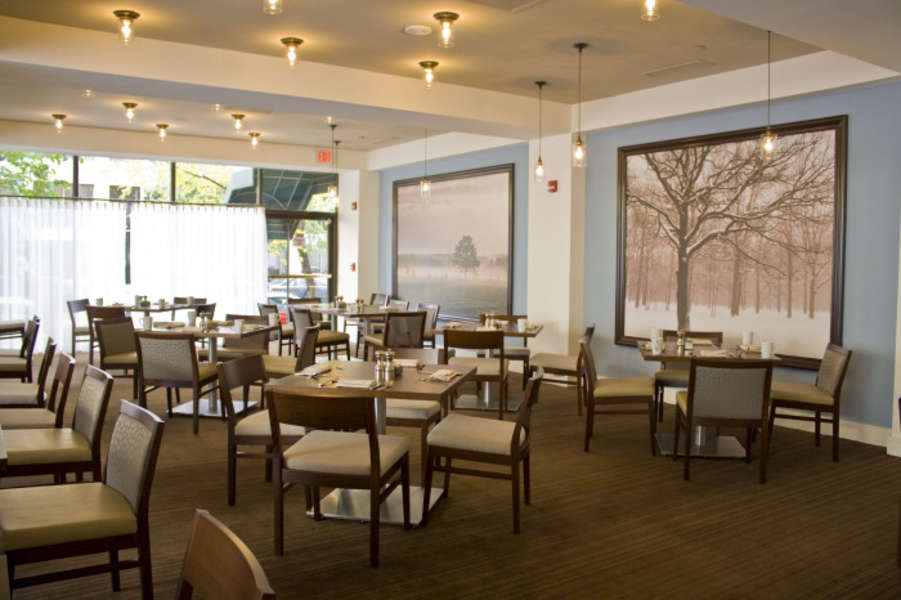 North Gate Grill Eat Thrillist Washington DC