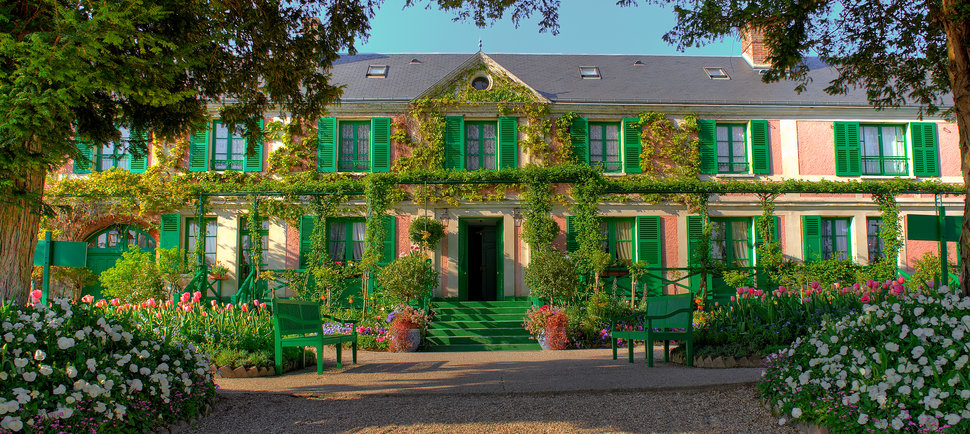 Everything You Absolutely Must Do in Paris This Spring