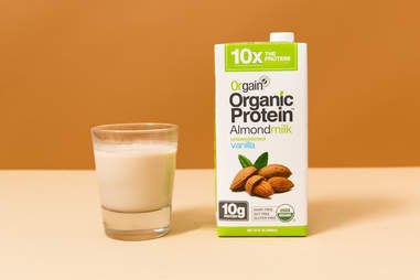 Best Almond Milk Brands Ranked Blue Diamond Silk More Thrillist