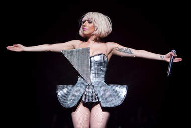 lady gaga penis rumo