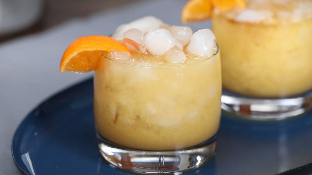 bourbon and orange juice food image
