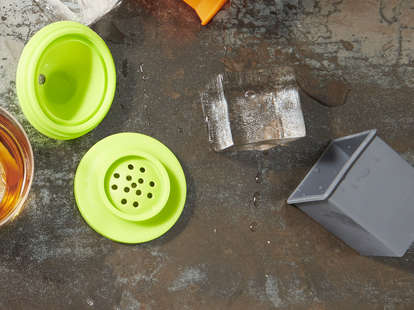 This Best-Selling Ice Cube Tray Doubles as an Organization Solution