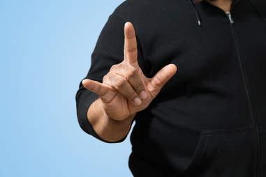 Reading Body Language What Hand Signals Gestures Mean In Other