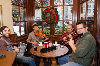 Emmets Pub & Restaurant