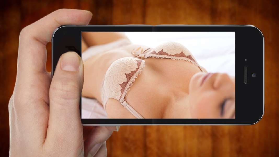 Can Sexting Improve Your Relationship? 