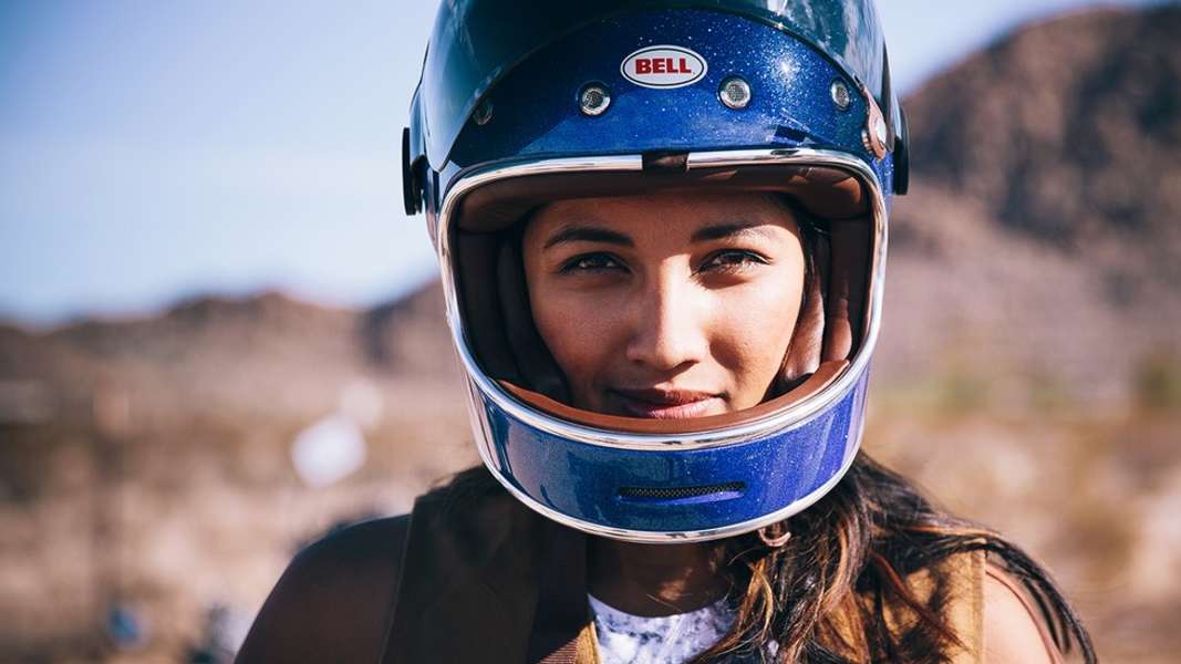 The Badass Motorcycle Babes Of The Desert Seeker