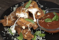 Chicken Parm Nuggets Are a Handheld Tour of Italy