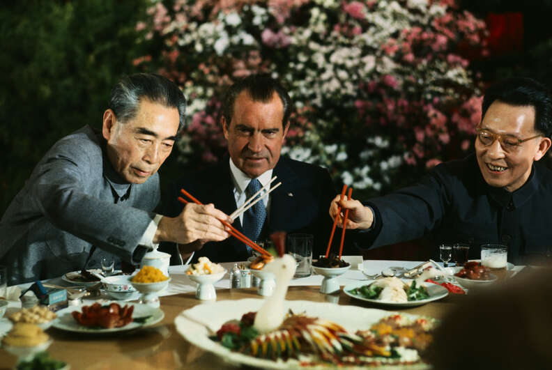 Nixon eating Chinese food