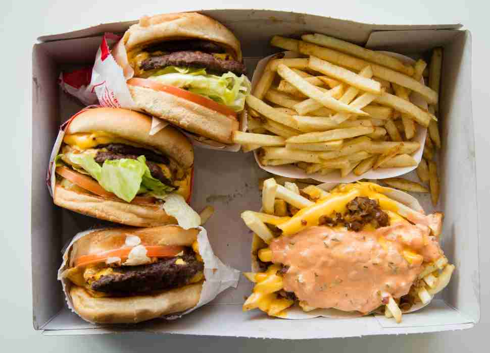 behind-the-best-fast-food-burger-chains-built-by-women-thrillist