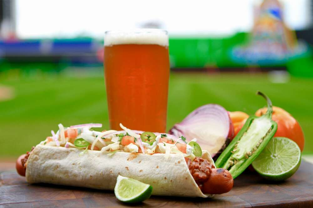 Best Ballpark Food & Snacks to Order at Every MLB Baseball Stadium -  Thrillist