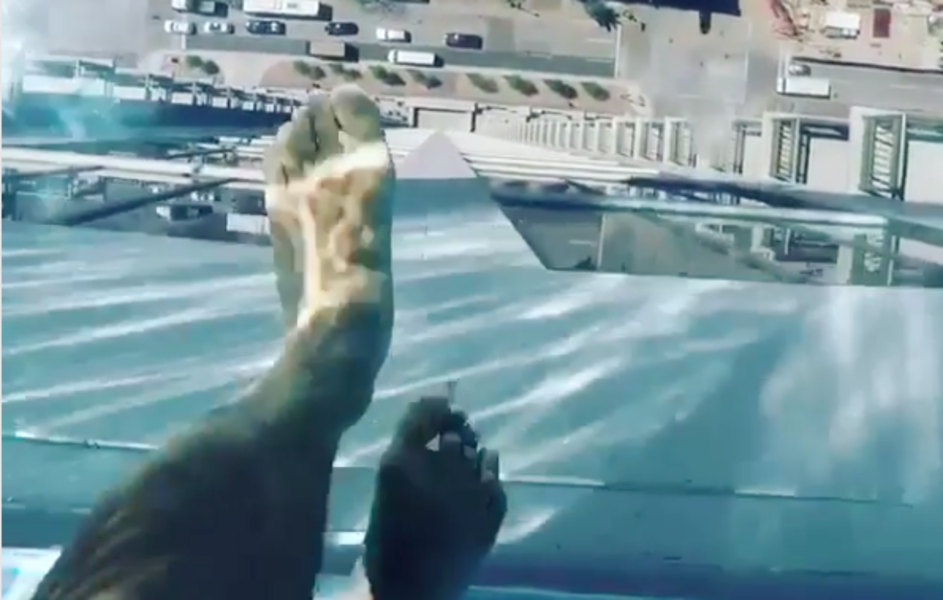 Houston S New Sky Pool Is Scary As Hell Thrillist