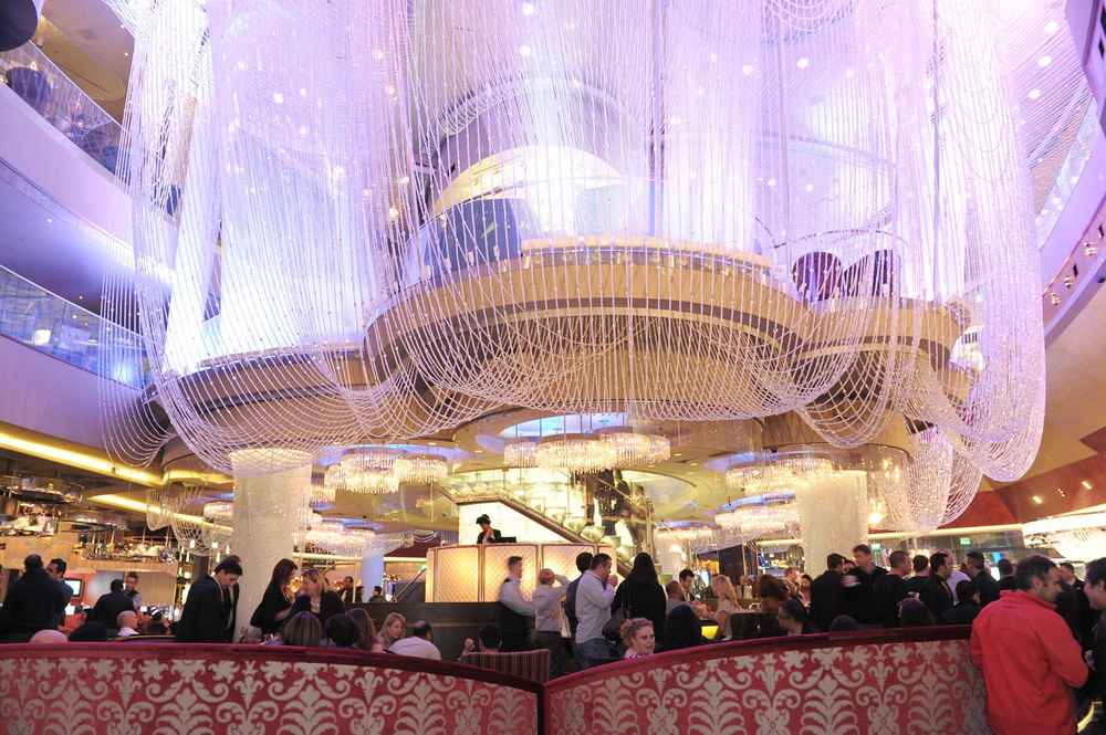 Best Las Vegas Dive Bars Tiki Cocktail Lounges More Thrillist