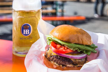 biergarten burger