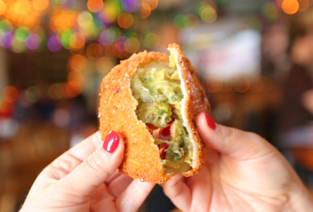 This Queens Brunch Spot Is Serving Guacamole-Stuffed Fried Onion Rings