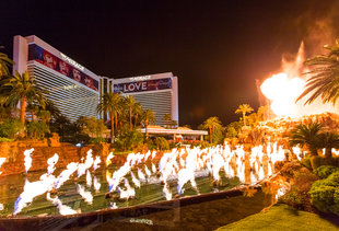 The Sin City Bucket List: 50 Things You Have to Do in Vegas Before You Die