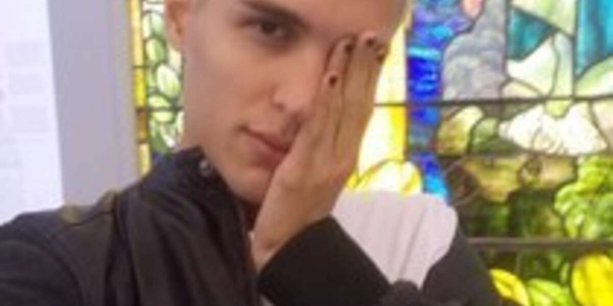 Jayson Flores - The Dodo