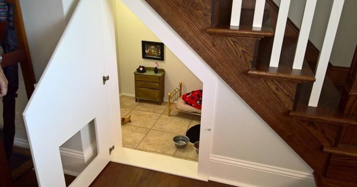 Dog room outlet under stairs