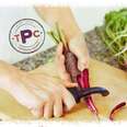 No time to plan & food shop? Healthy food is too expensive? The Purple Carrot has your back.