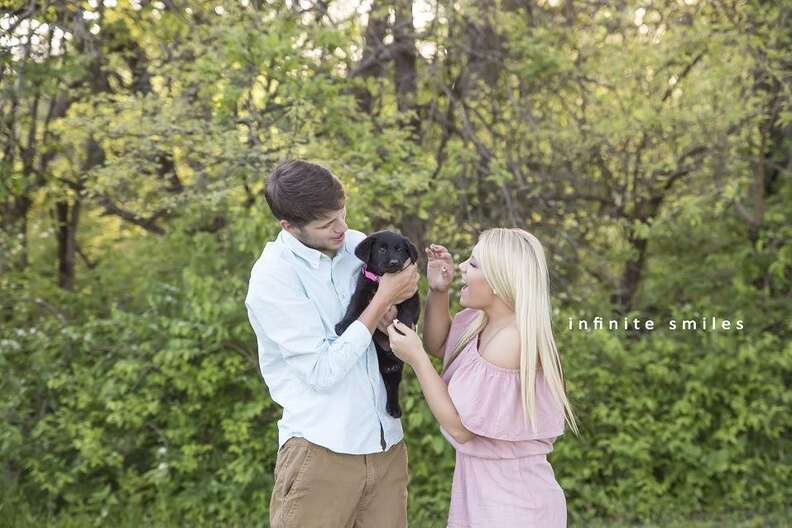 Puppy photoshoot with owners
