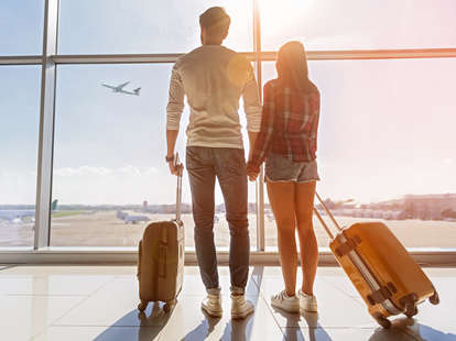 People have sex in airports