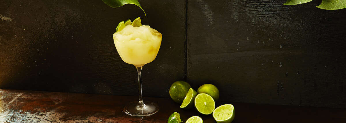 Lime Daiquiri Recipe How To Make A Frozen Lime Daiquiri Thrillist Quality=85 