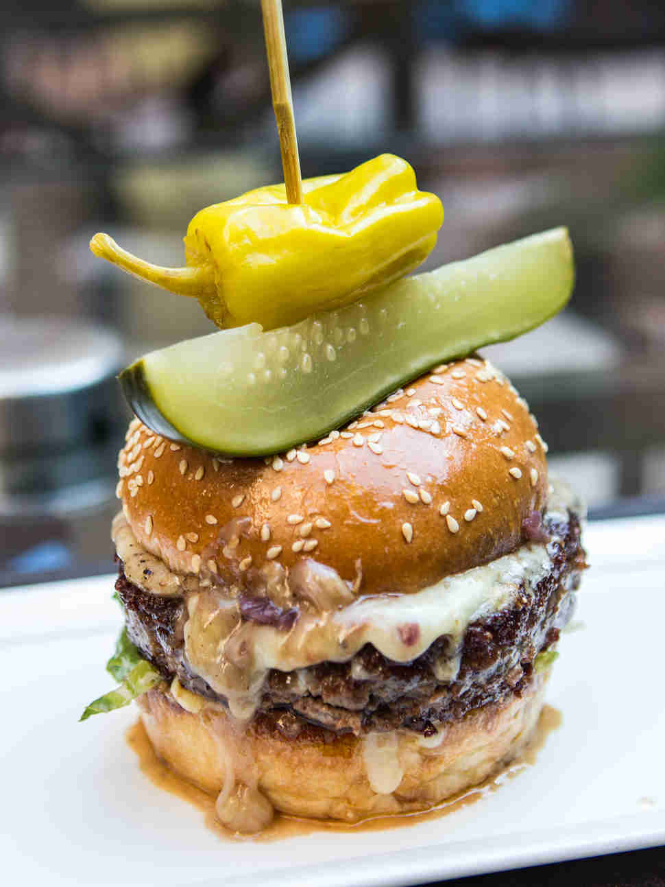Burger Restaurants in Washington, DC for the Best Hamburger - Burger
