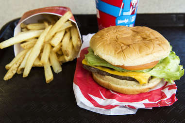 Popeyes $6 Big Box Deal: Get Fried Chicken, Two Sides, and a Biscuit -  Thrillist