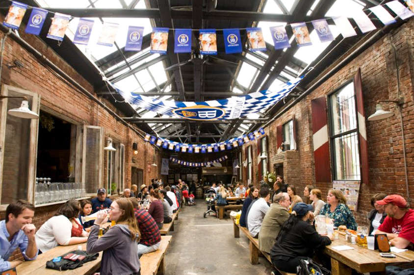 Best Outdoor Beer Gardens In Nyc And Brooklyn To Drink At This