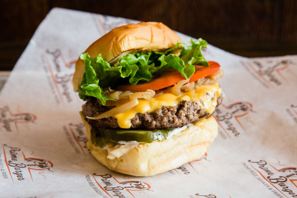 Burger Restaurants In Connecticut For The Best Hamburger Burger Quest Thrillist