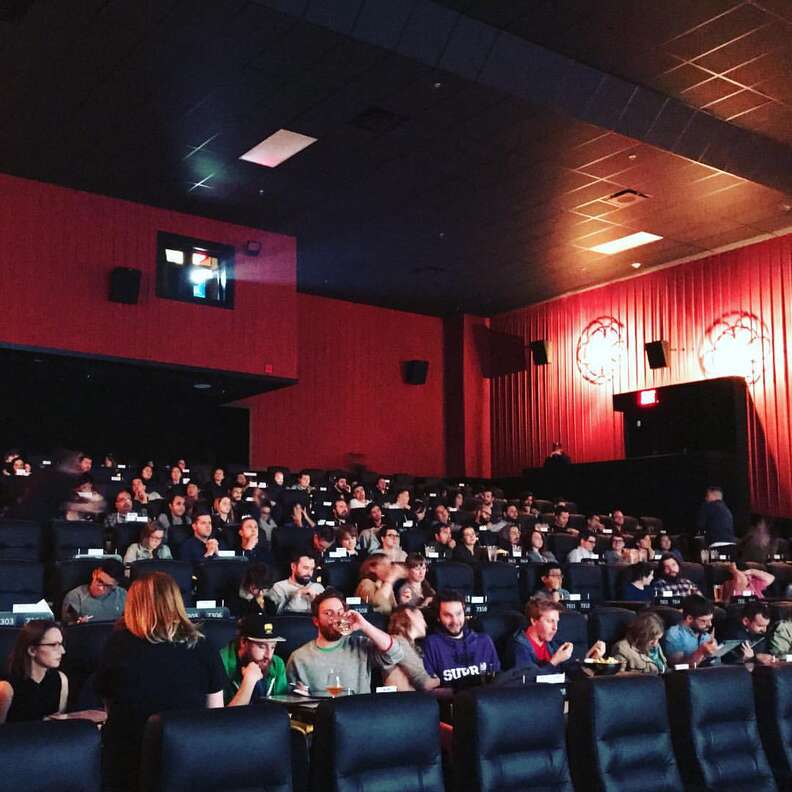 The Best Movie Theaters In Nyc Where You Can Drink Thrillist