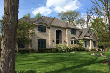 trusted housesitters listing
