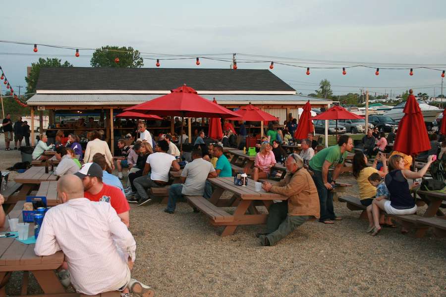 Best Rooftop Bars & Places to Drink Outside in Cleveland, OH Thrillist