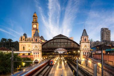 Luz Train Station