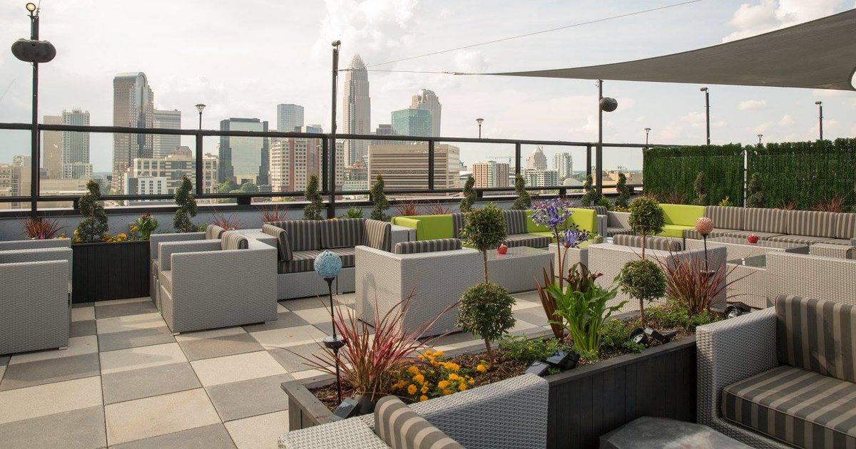 Best Rooftop Bars in Charlotte, NC for Summer Drinking - Thrillist