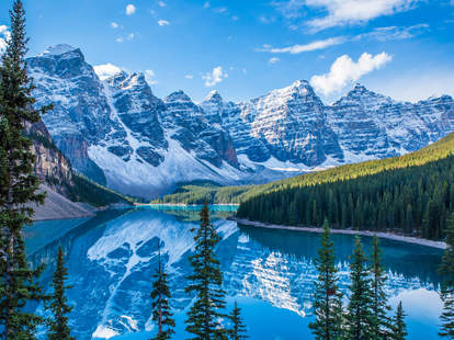 Things To Do In The Canadian Rockies Most Beautiful Views Photos Thrillist