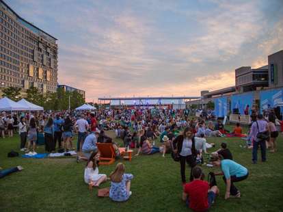 Outdoor Movie Screenings In Boston