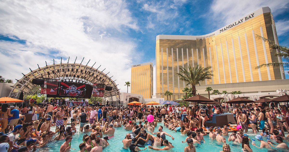 Things to Do in Las Vegas This Summer 2017 - Thrillist