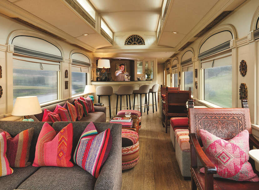 Dining  Orient express, Luxury train, Train travel