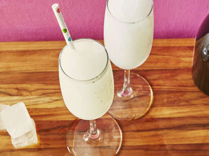 Frozen Prosecco Recipe: How to Make Homemade Frosecco - Thrillist