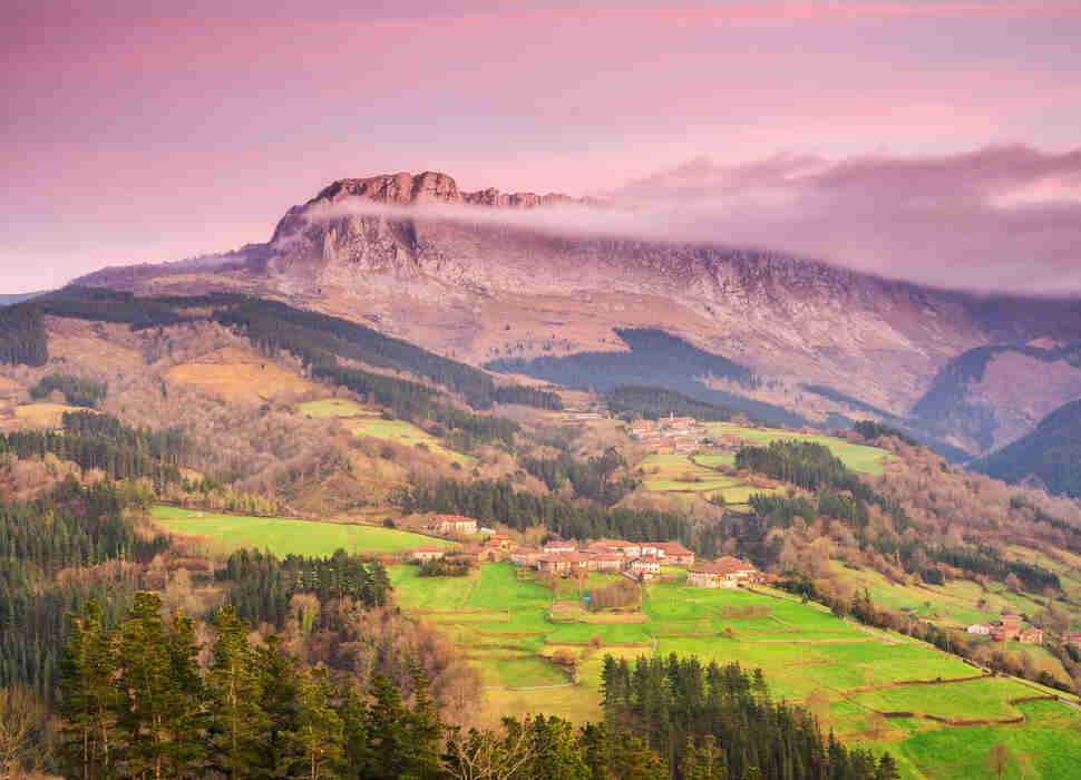 Gorbea Natural Park 