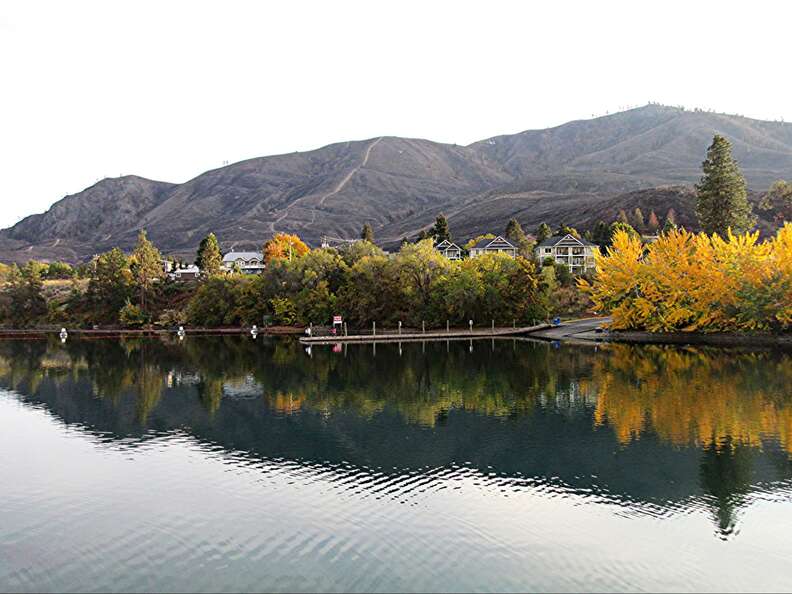Lake Chelan in fall 