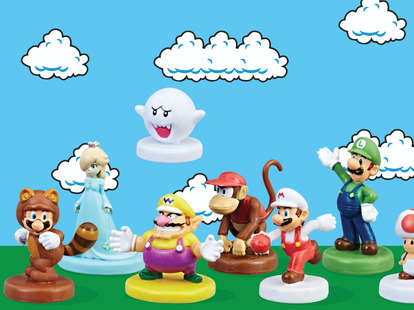 Super Mario' Themed Monopoly Totally Changes the Rules of the Game -  Thrillist