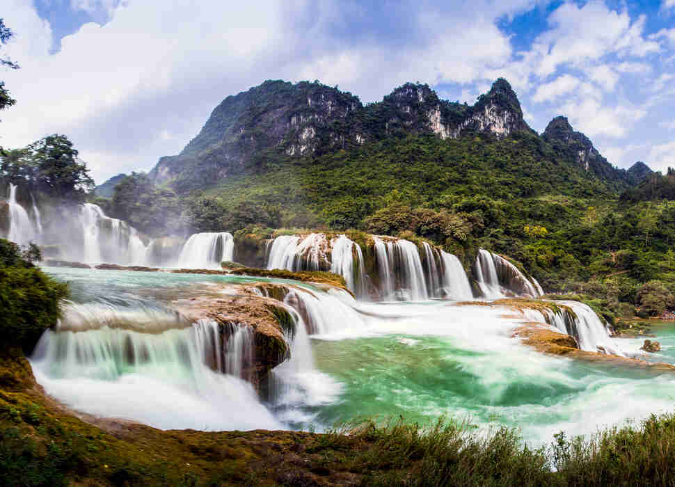 Ban Gioc waterfall, Cao Bang province