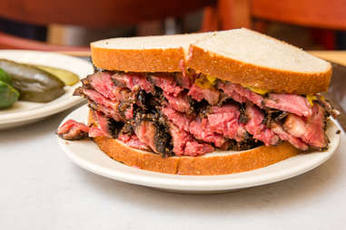 katz's pastrami sandwich