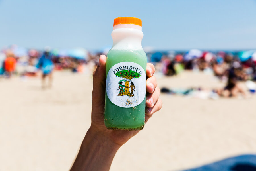 Inside the Illegal Nutcracker Drinks Business on NYC Beaches